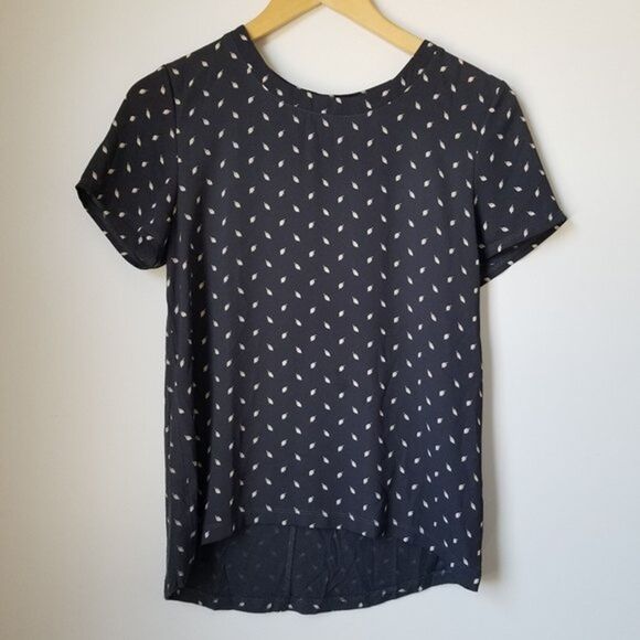 Loft Navy Blue Leaf Print Blouse size XS - Picture 2 of 8